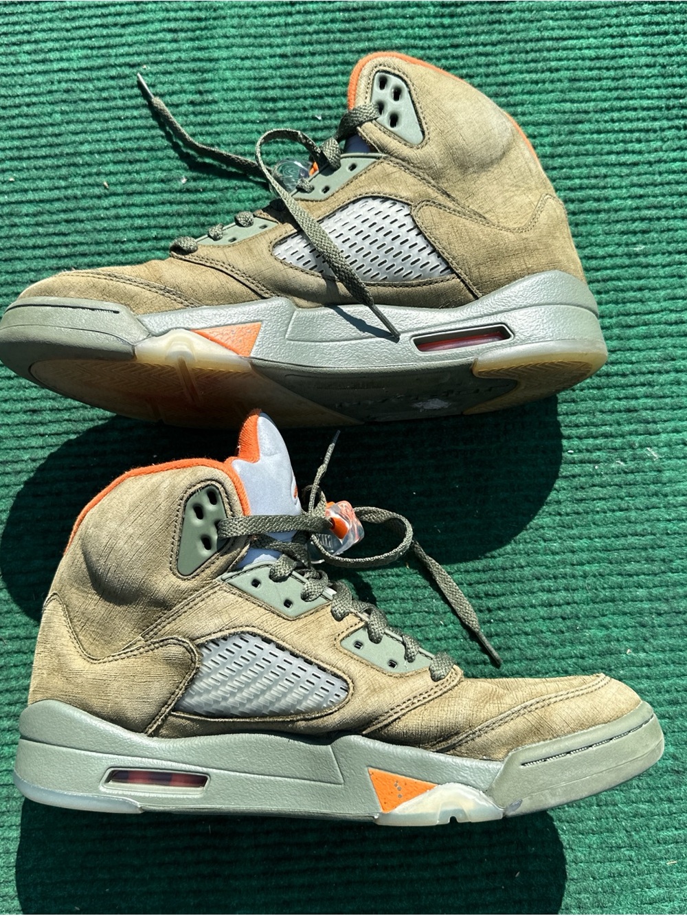 Air Jordan 5 Retro 'Olive' 2024 Men’s Size 10
NO INSOLES - Picture 2 of 7